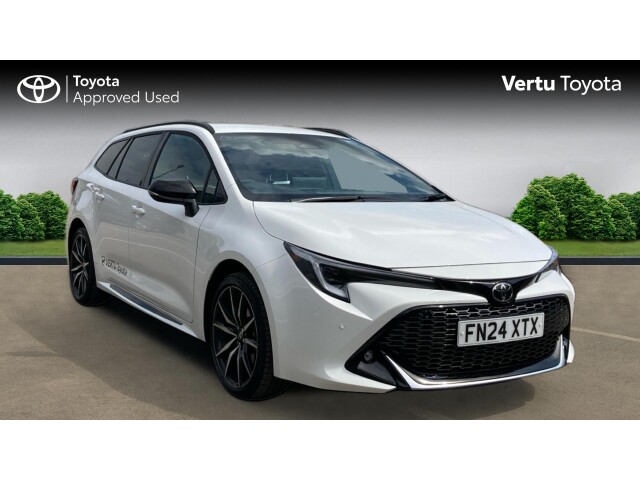 Main listing image - Toyota Corolla Touring Sport