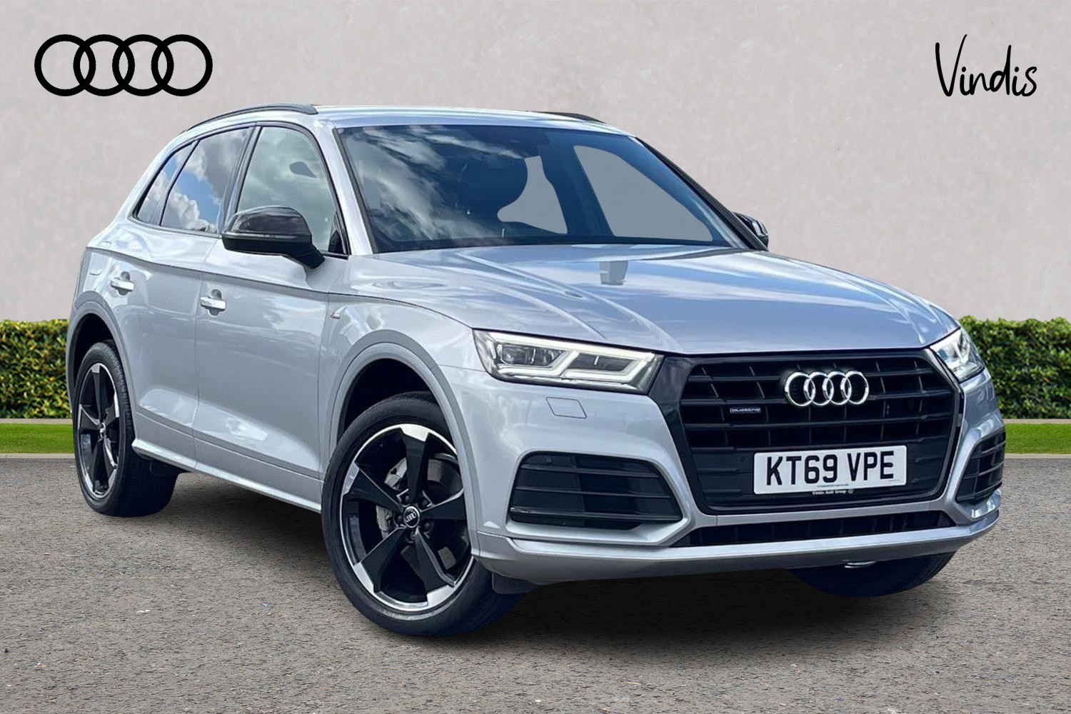 Main listing image - Audi Q5