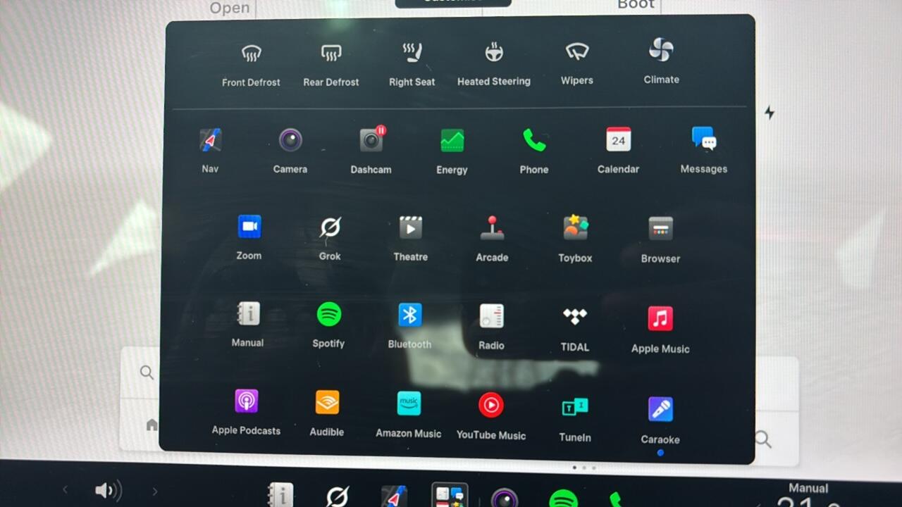 Main listing image - Tesla Model 3