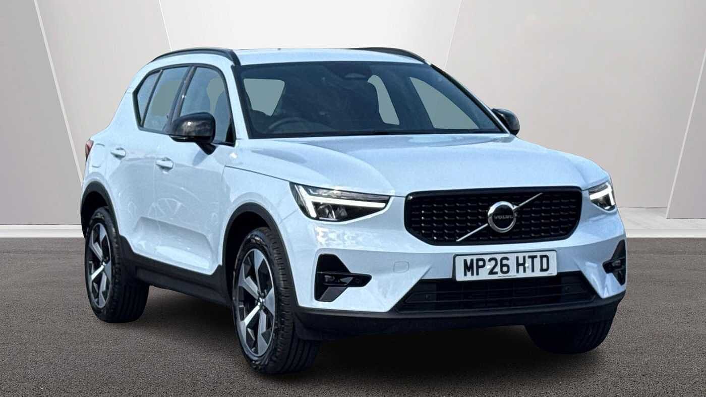 Main listing image - Volvo XC40