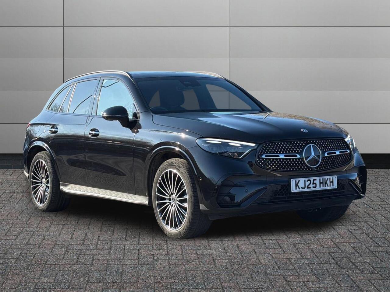 Main listing image - Mercedes-Benz GLC