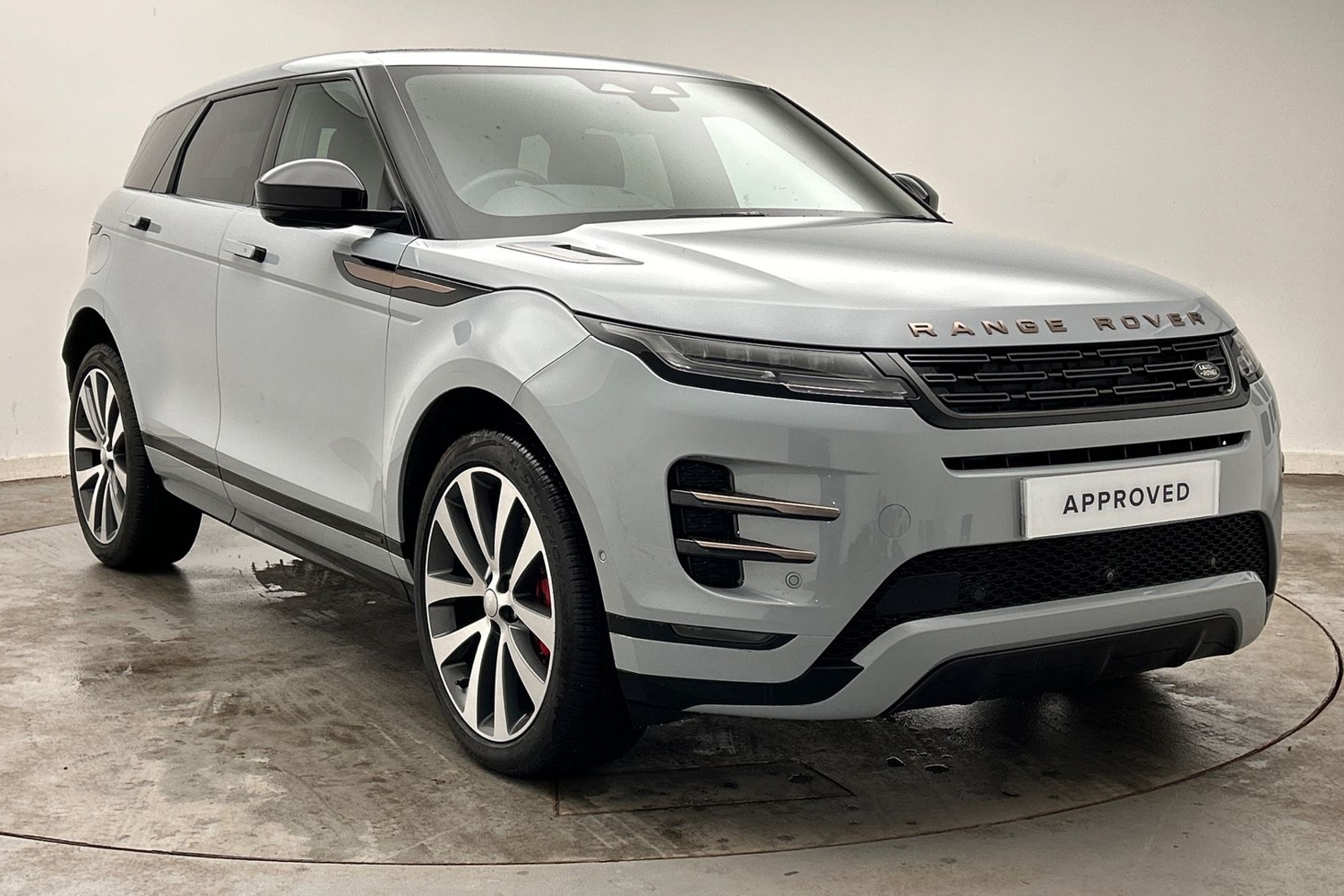 Main listing image - Land Rover Range Rover Evoque