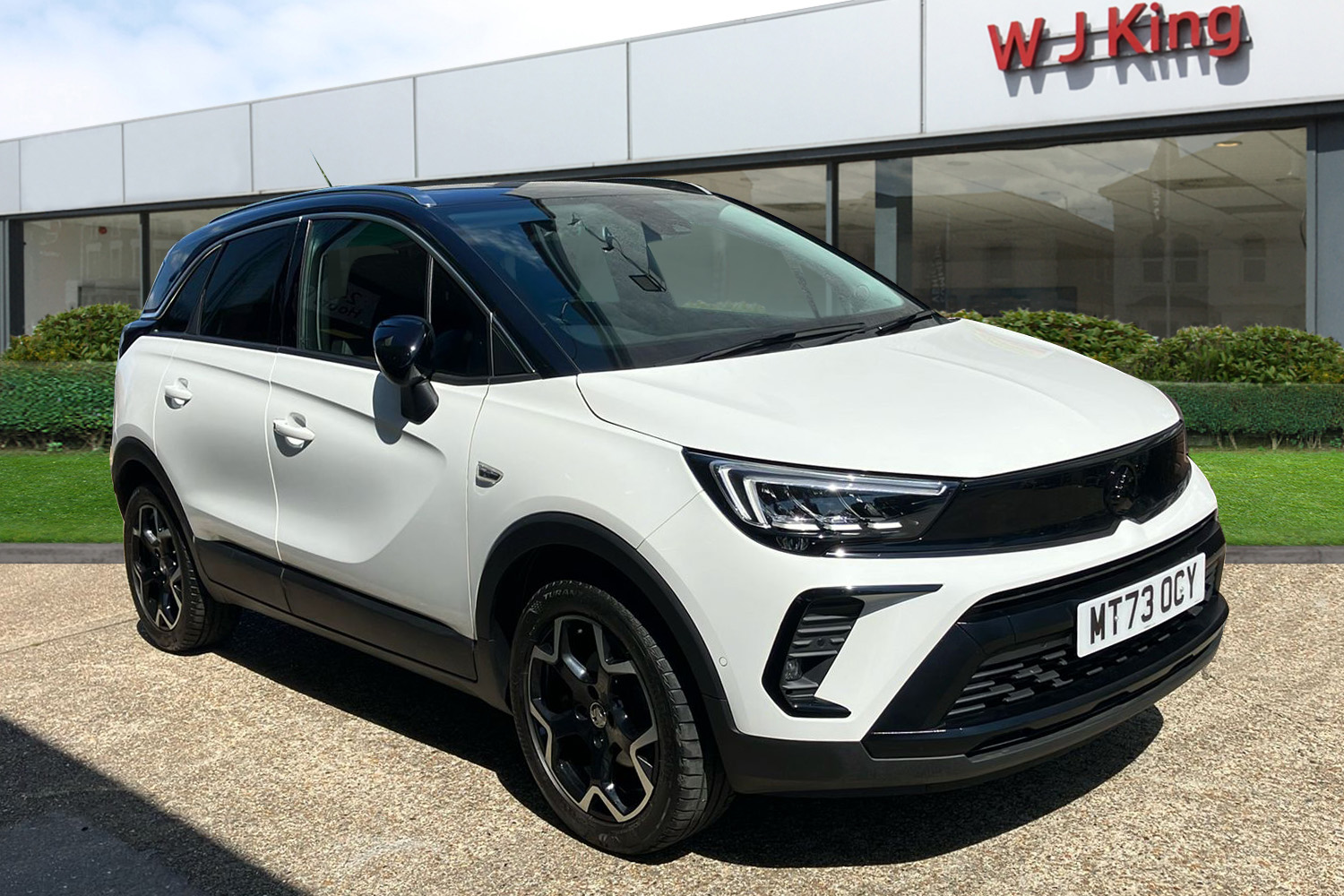 Main listing image - Vauxhall Crossland