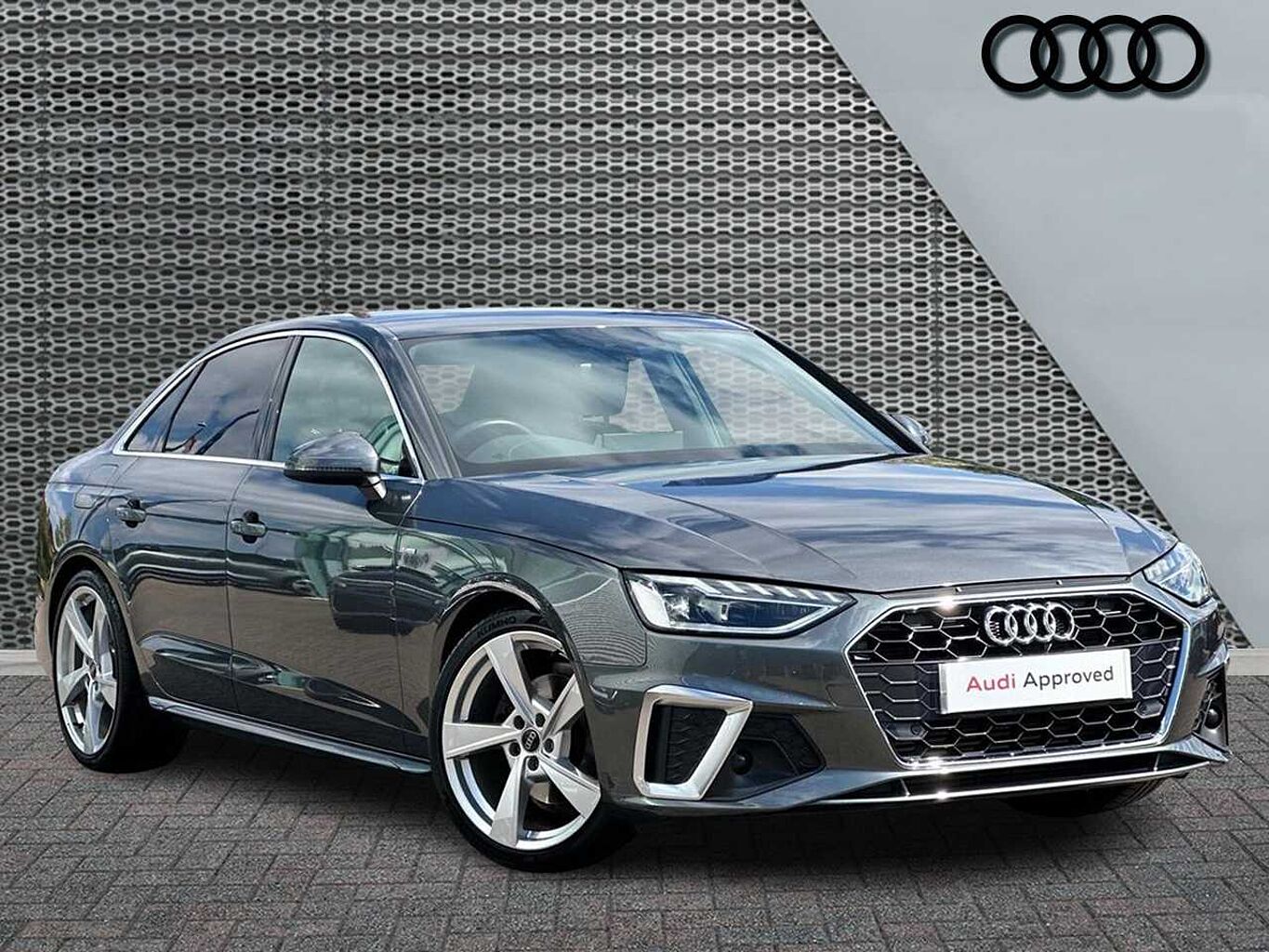 Main listing image - Audi A4
