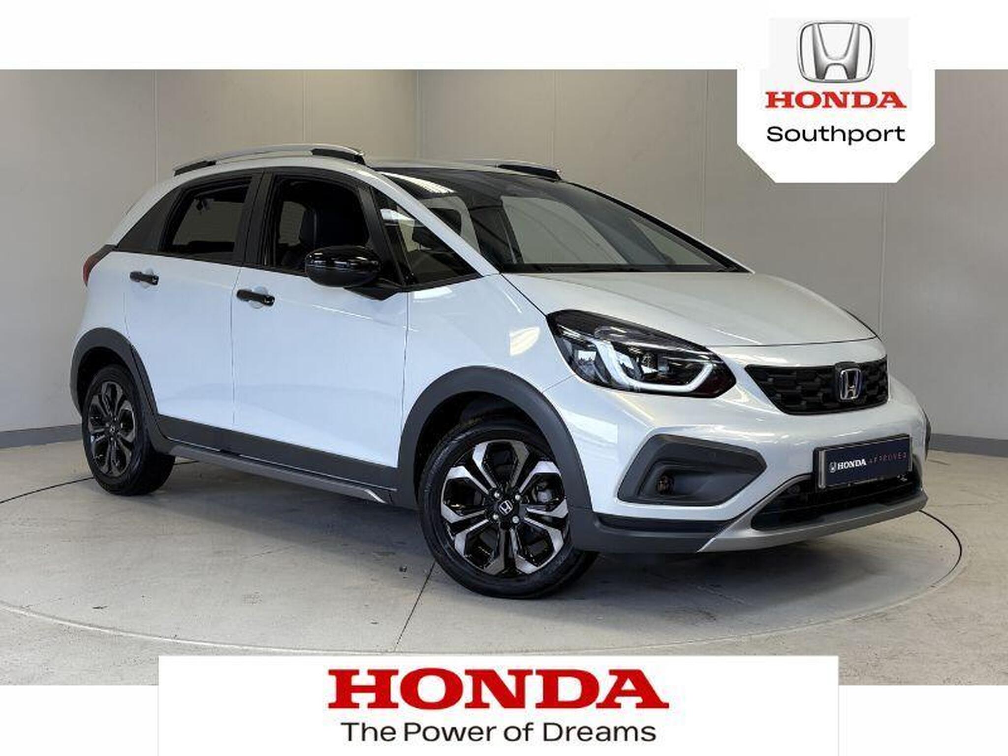 Main listing image - Honda Jazz Crosstar