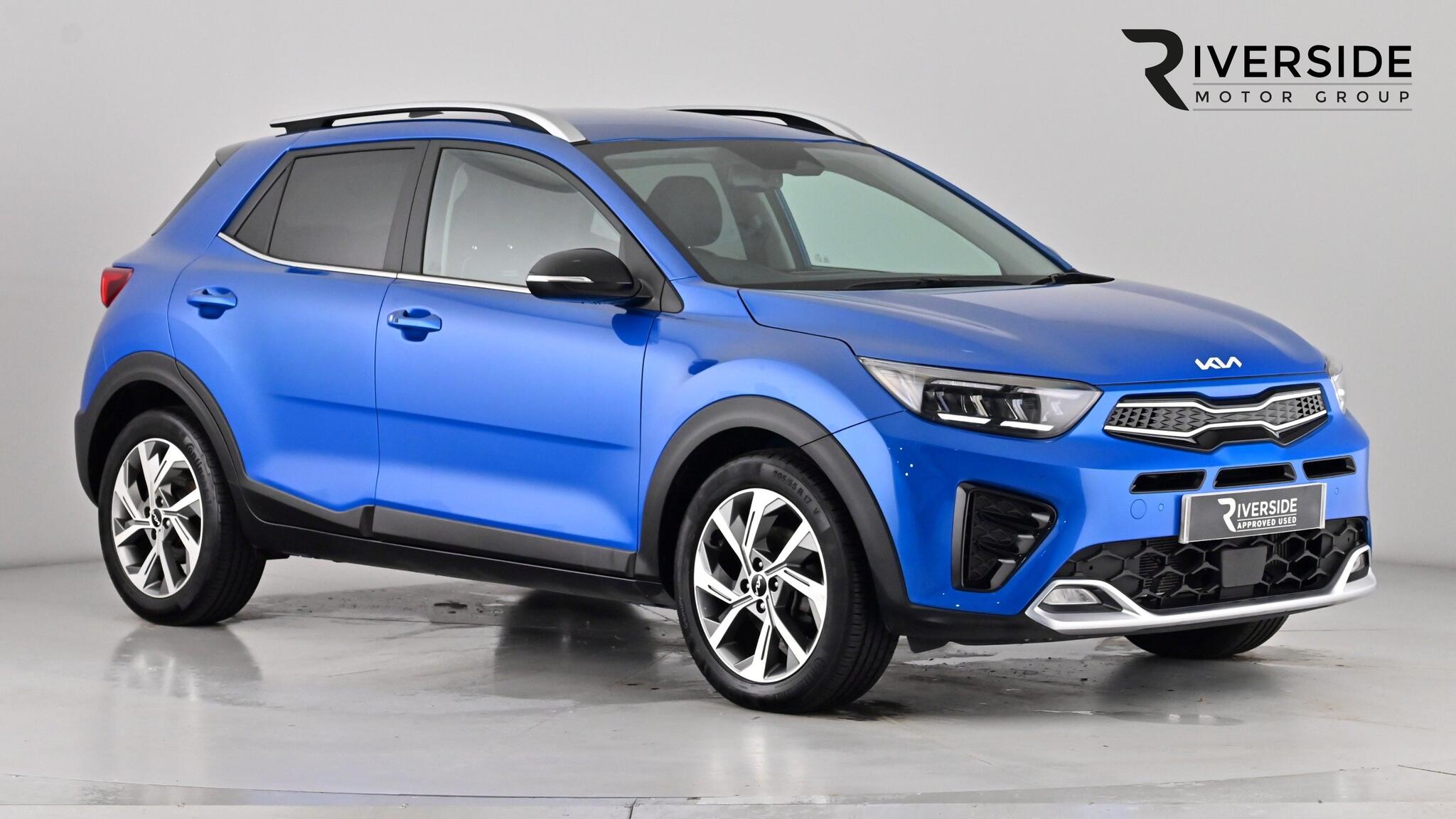 Main listing image - Kia Stonic