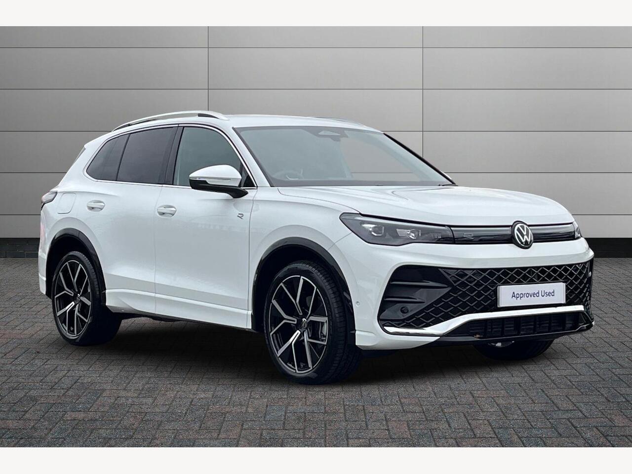 Main listing image - Volkswagen Tiguan