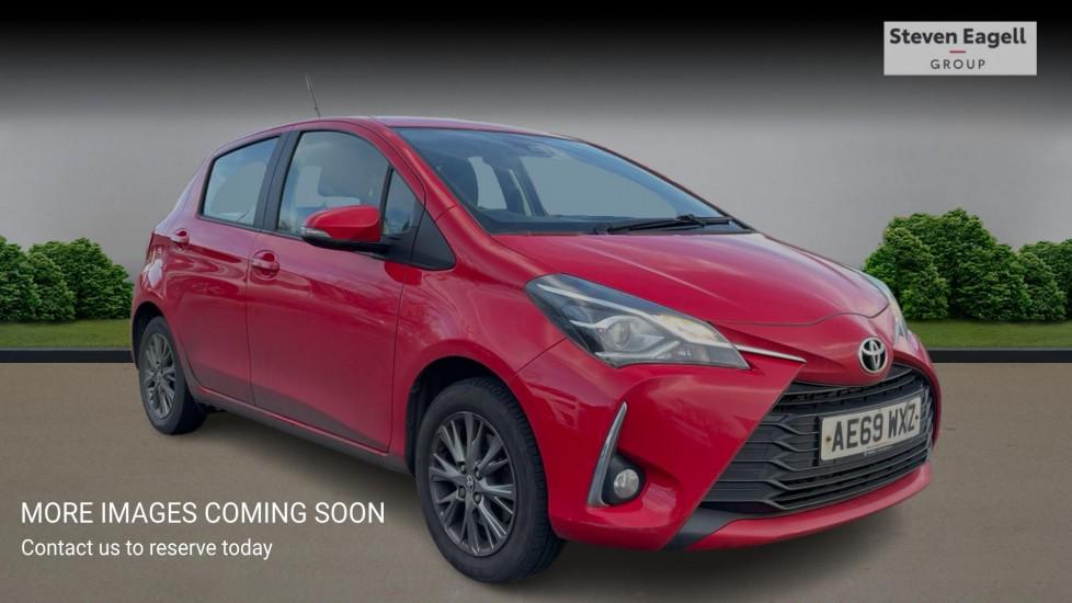 Main listing image - Toyota Yaris