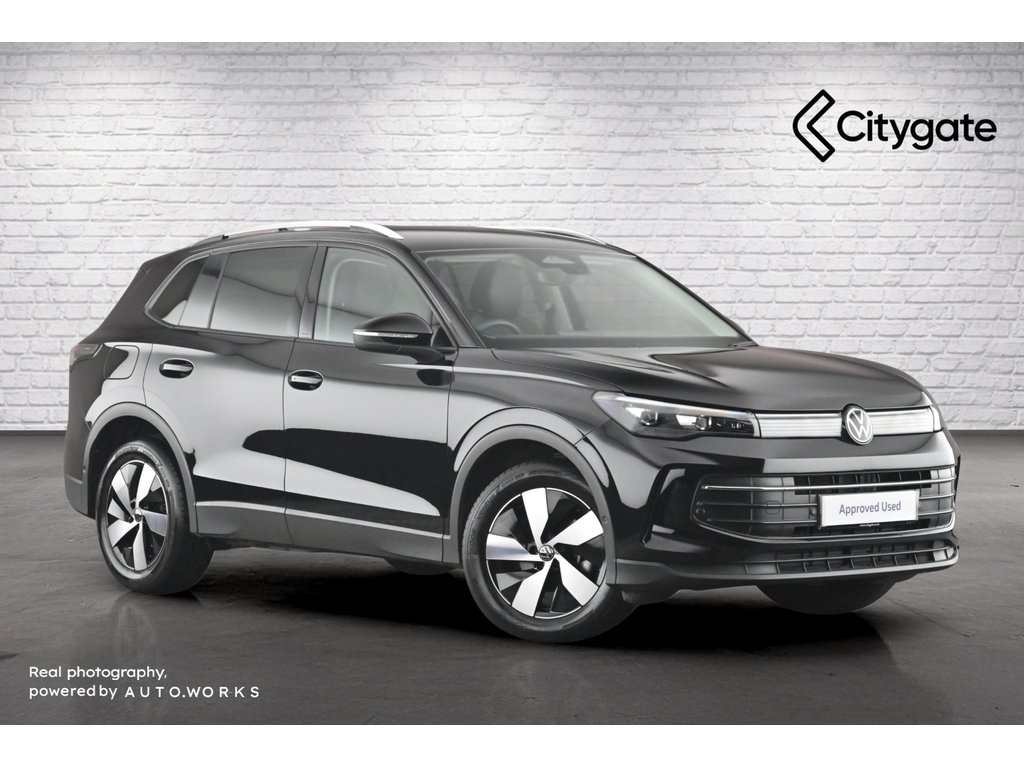 Main listing image - Volkswagen Tiguan