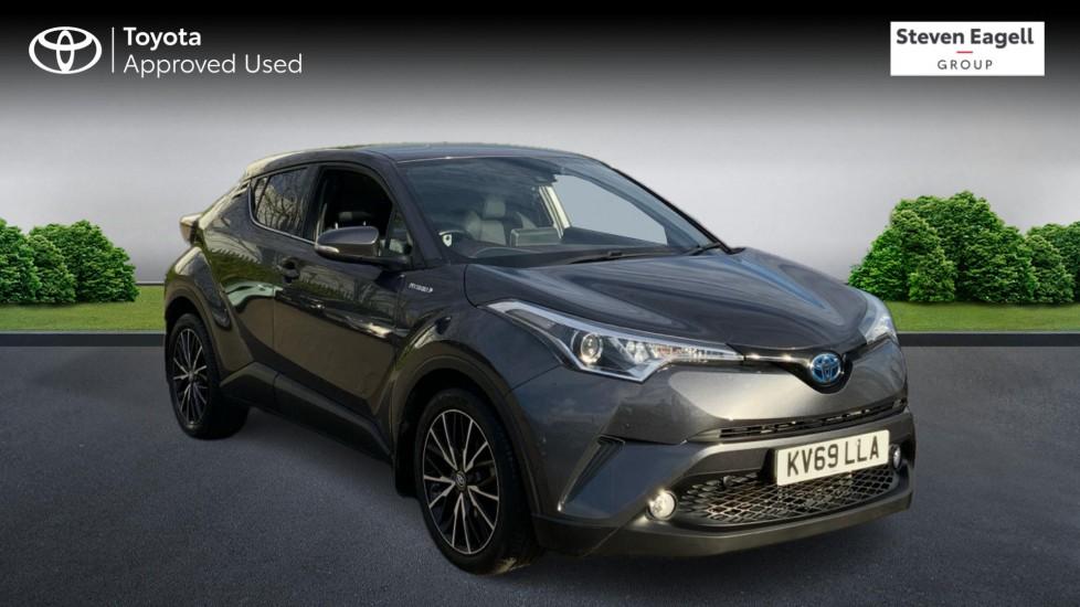 Main listing image - Toyota C-HR