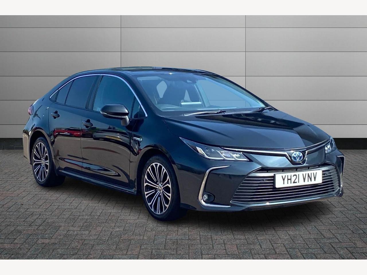 Main listing image - Toyota Corolla Saloon
