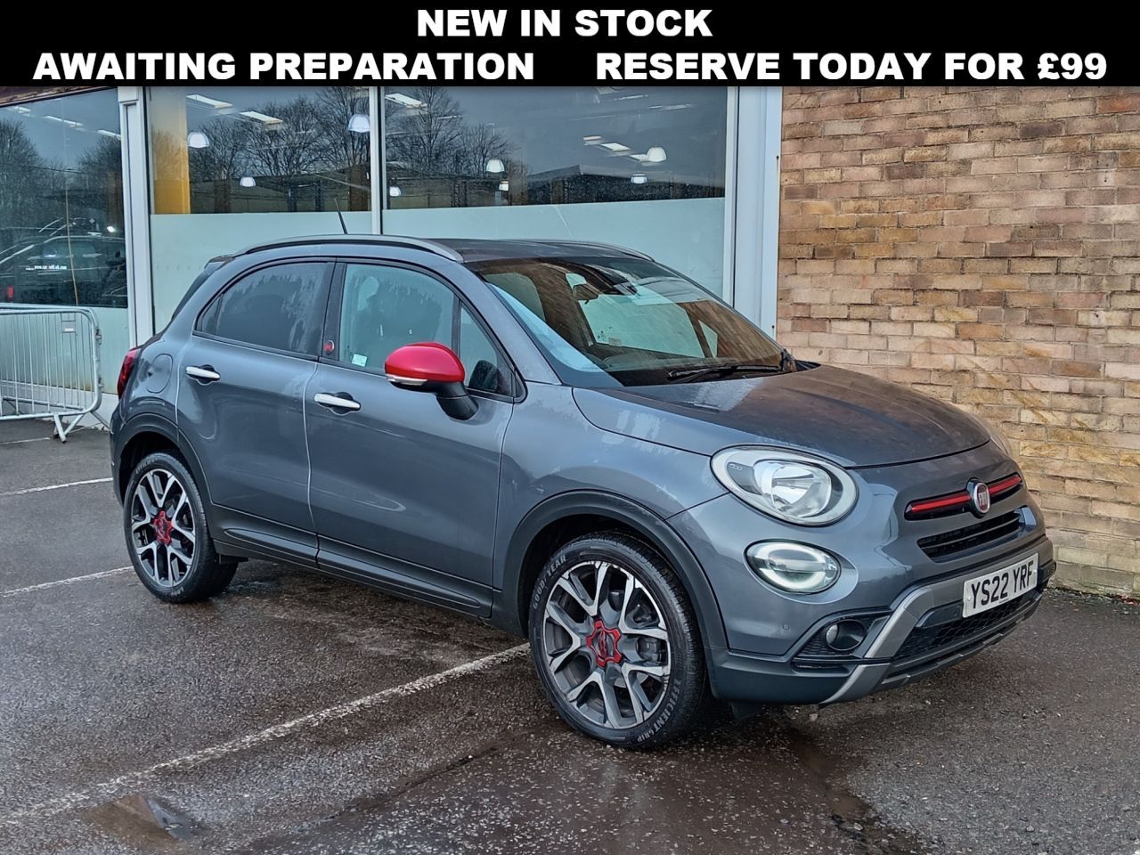 Main listing image - Fiat 500X