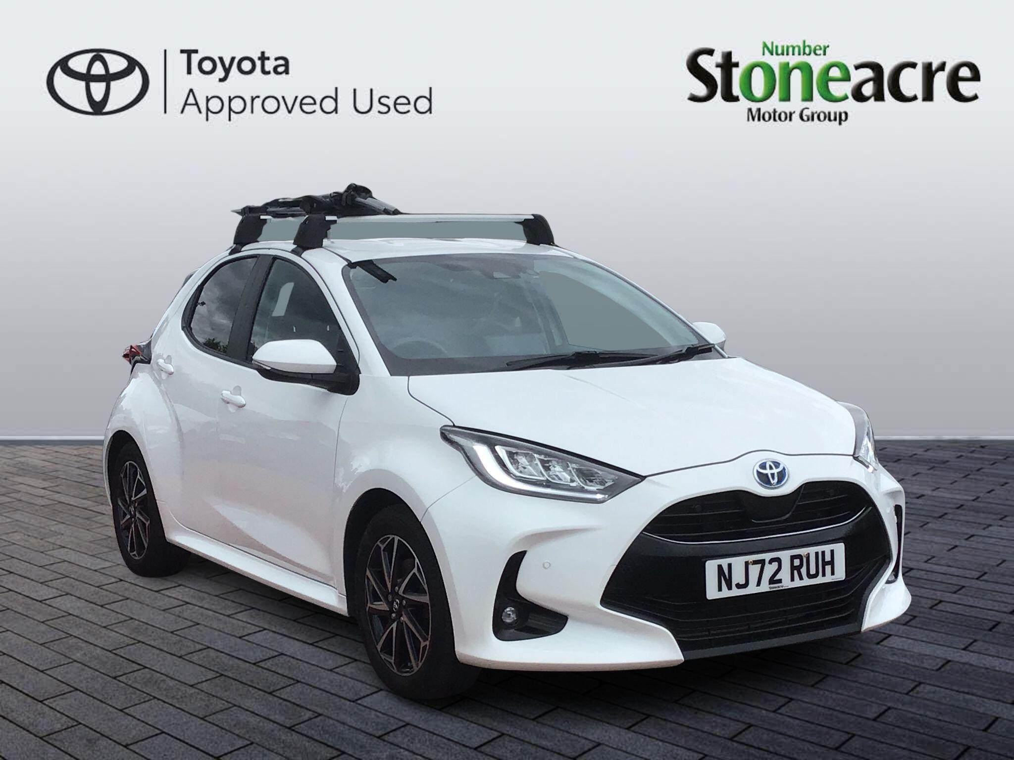 Main listing image - Toyota Yaris