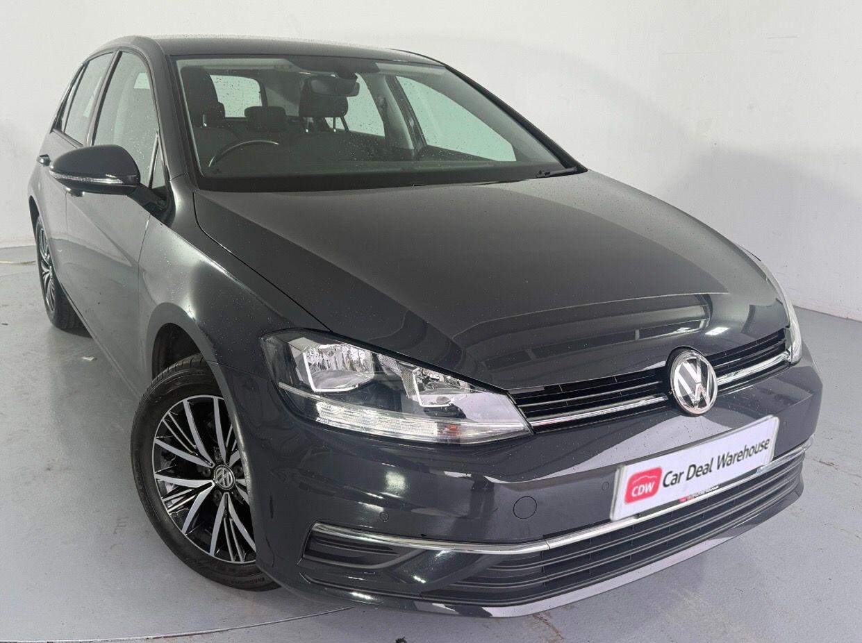 Main listing image - Volkswagen Golf