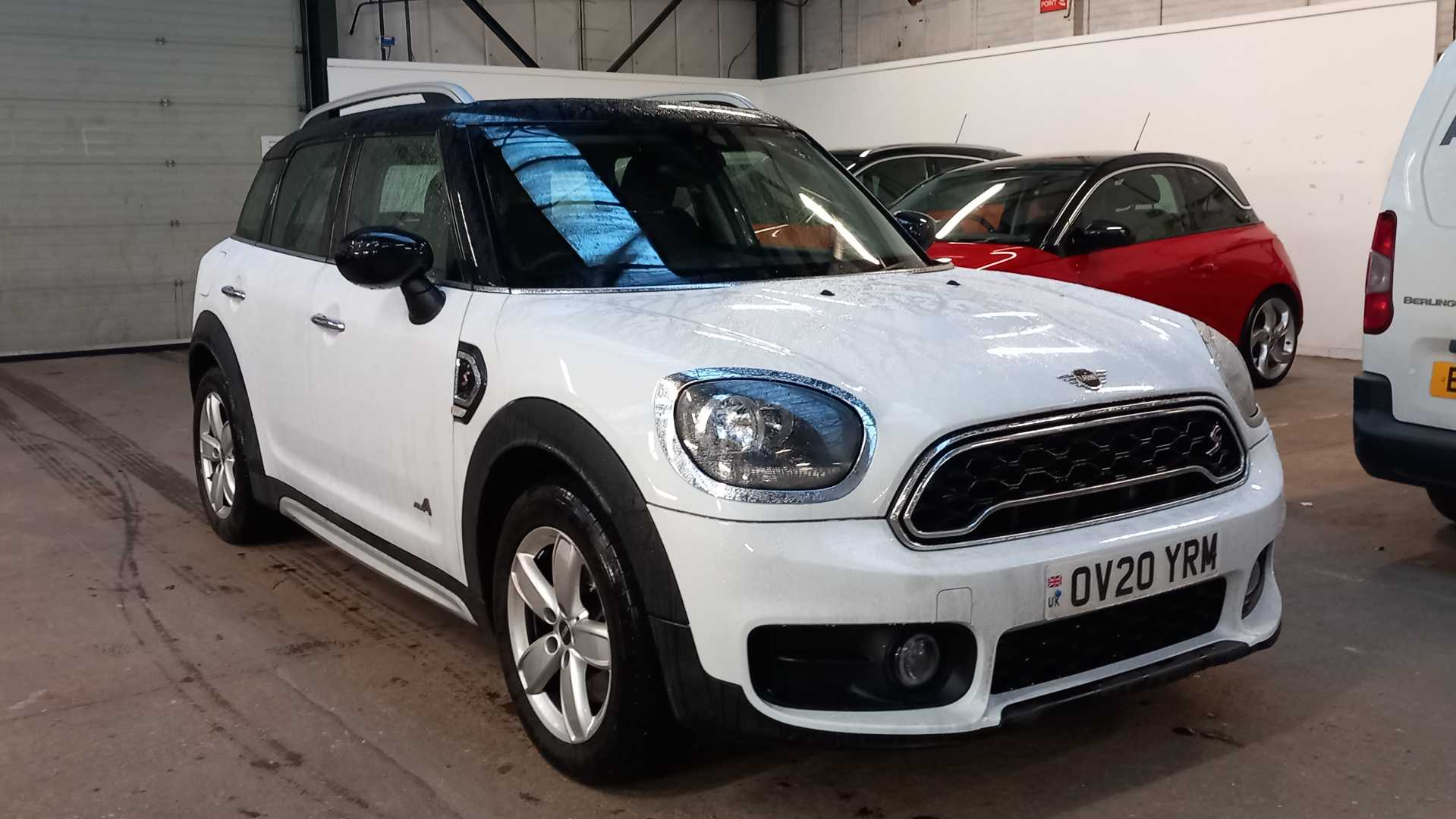 Main listing image - MINI Countryman