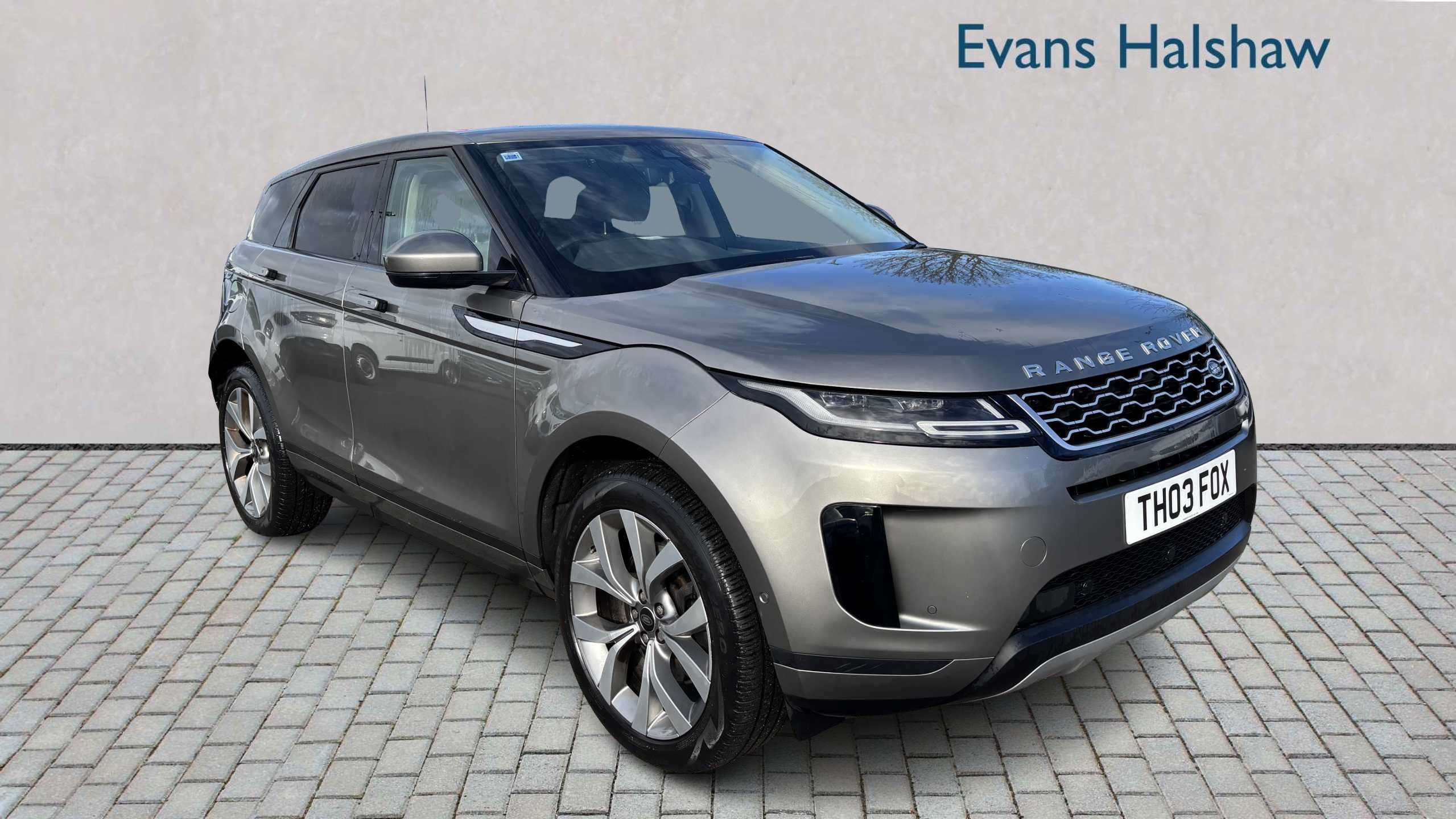 Main listing image - Land Rover Range Rover Evoque