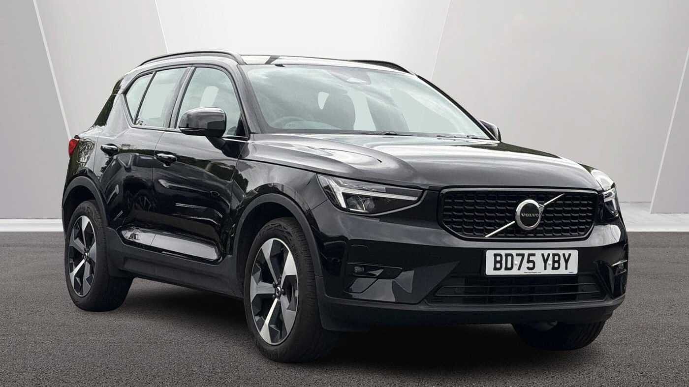 Main listing image - Volvo XC40
