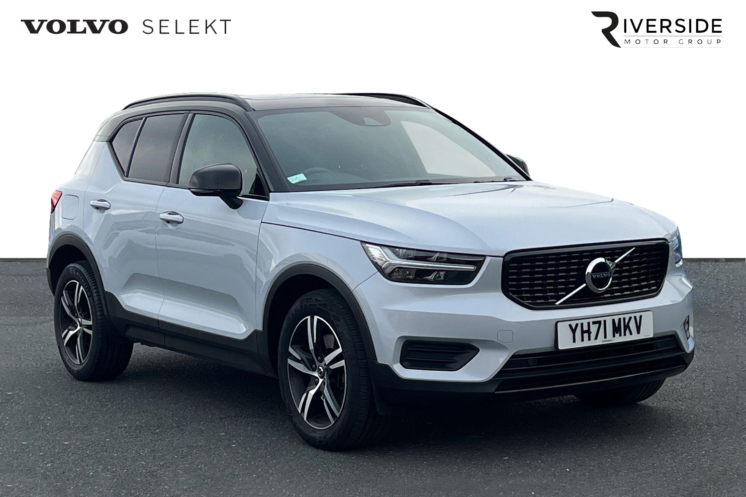 Main listing image - Volvo XC40