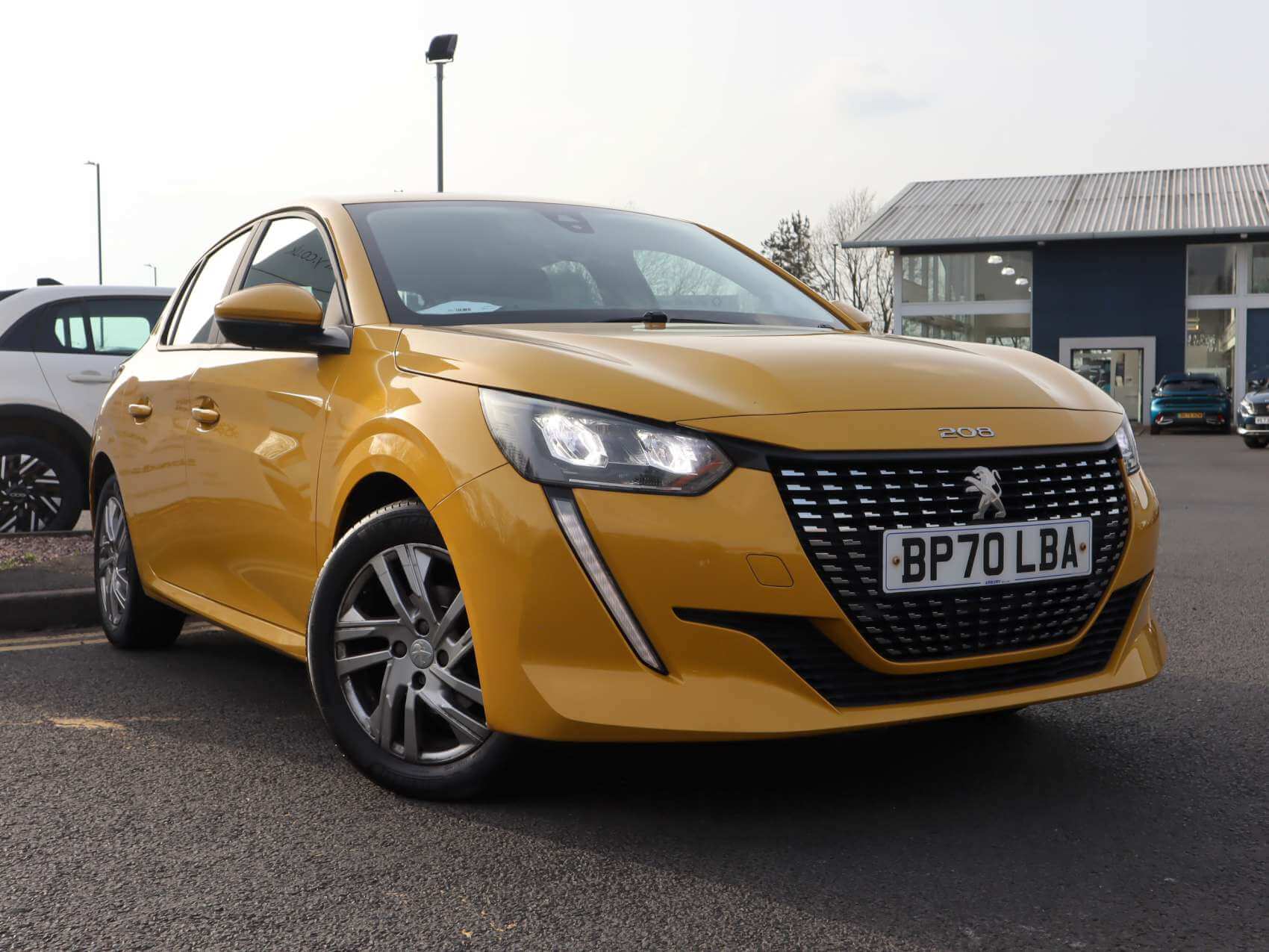 Main listing image - Peugeot 208