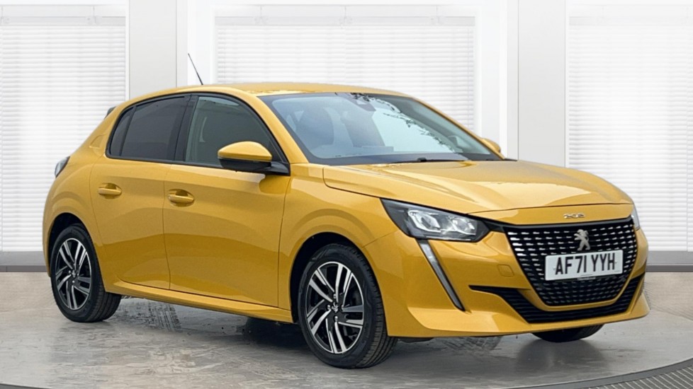 Main listing image - Peugeot 208