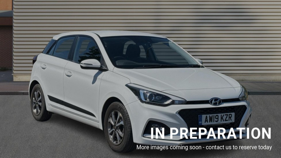 Main listing image - Hyundai i20