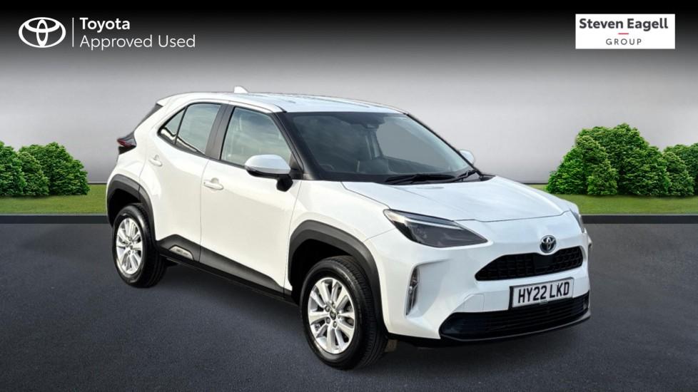 Main listing image - Toyota Yaris Cross