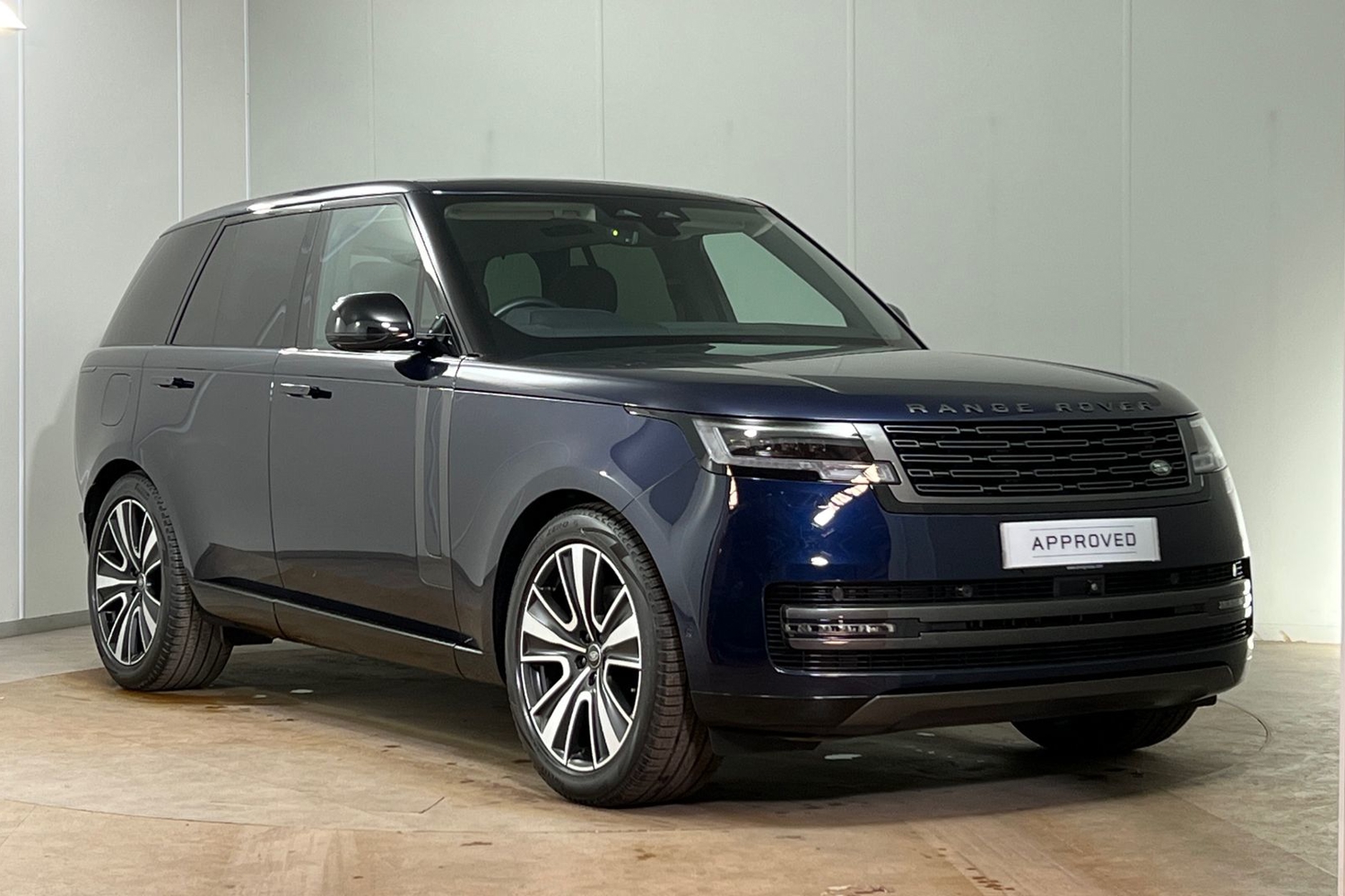 Main listing image - Land Rover Range Rover