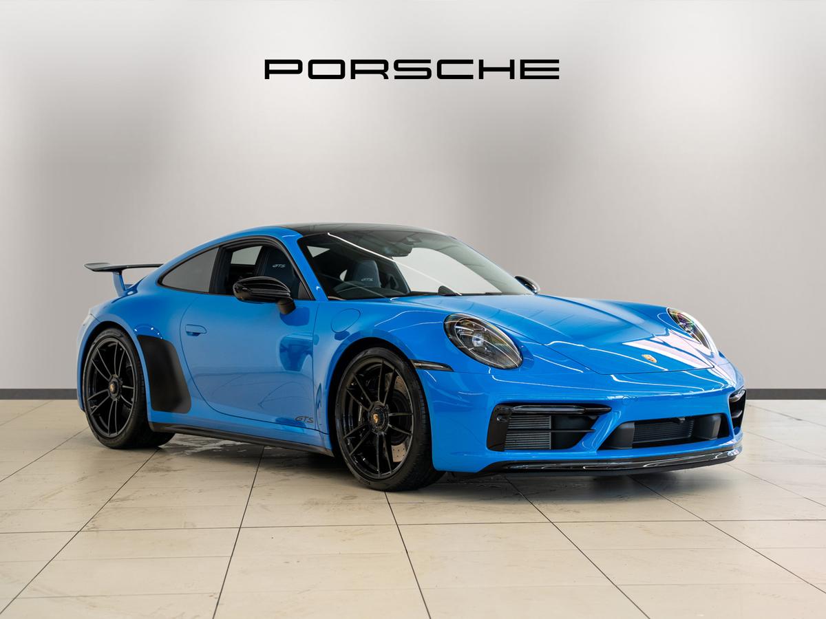 Main listing image - Porsche 911
