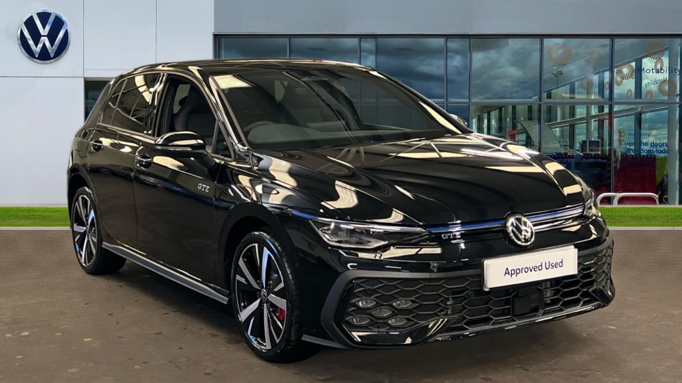 Main listing image - Volkswagen Golf