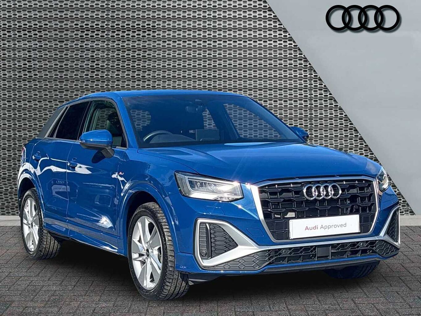 Main listing image - Audi Q2