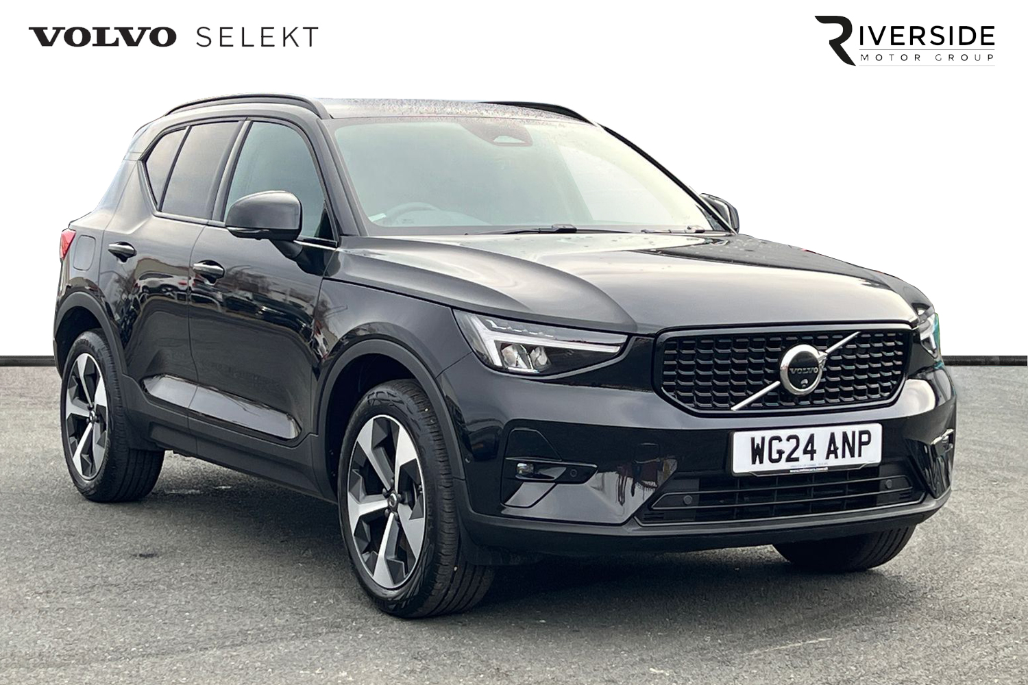 Main listing image - Volvo XC40