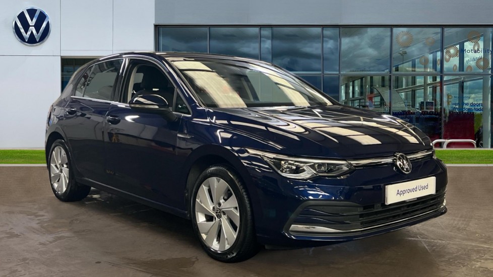 Main listing image - Volkswagen Golf