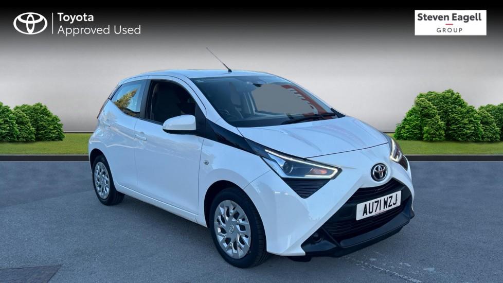 Main listing image - Toyota Aygo