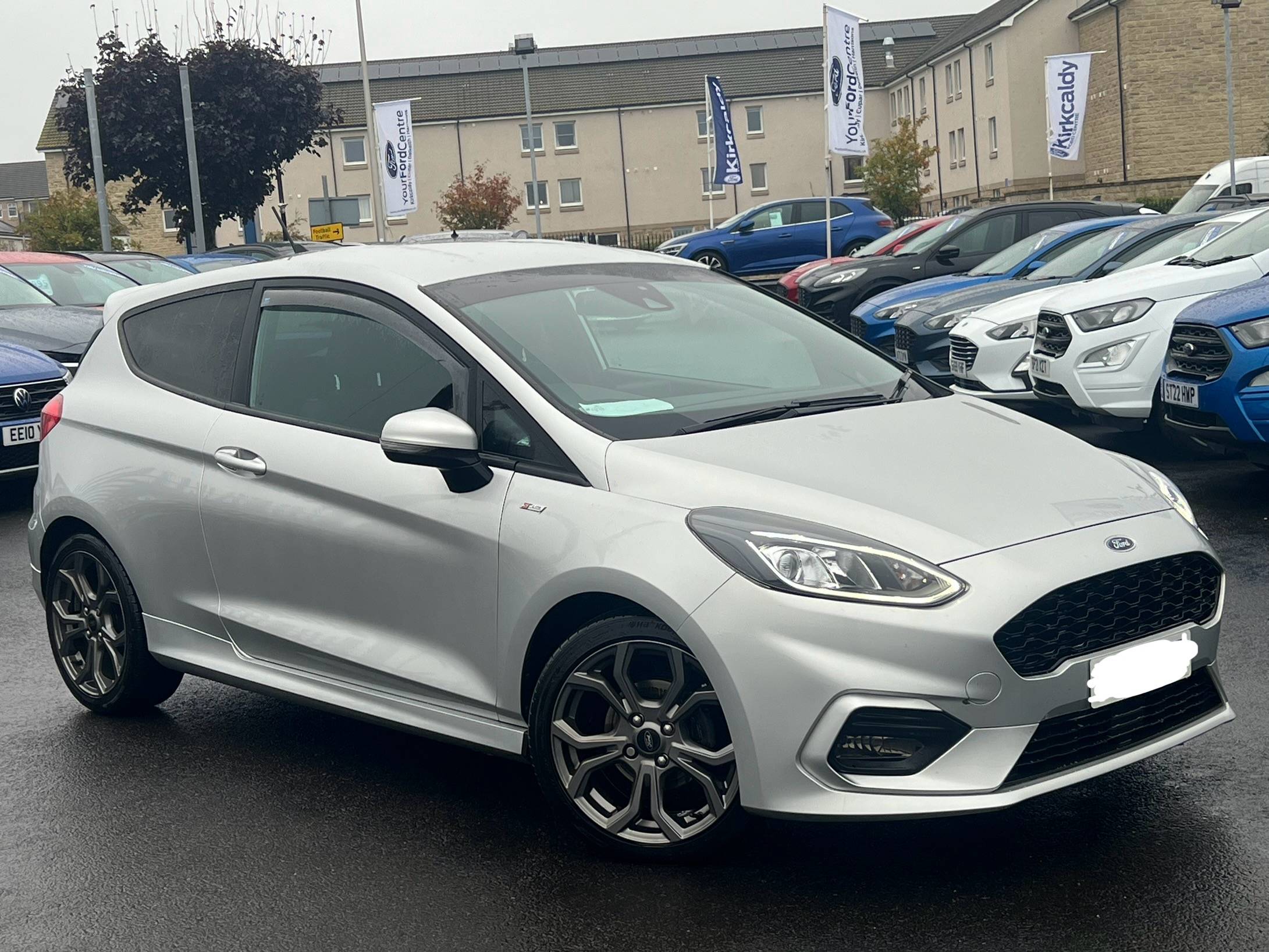 Main listing image - Ford Fiesta