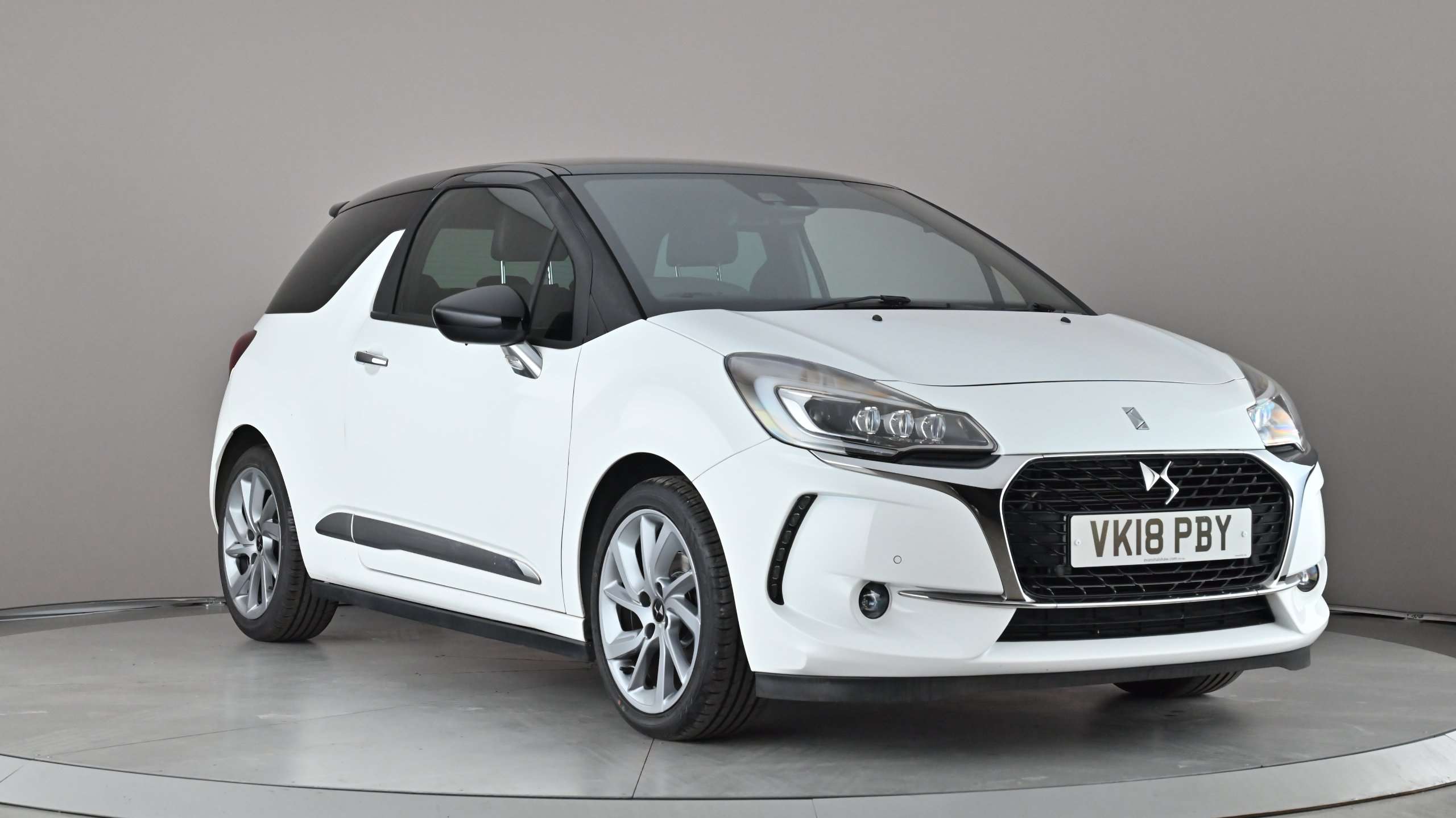 Main listing image - DS DS 3