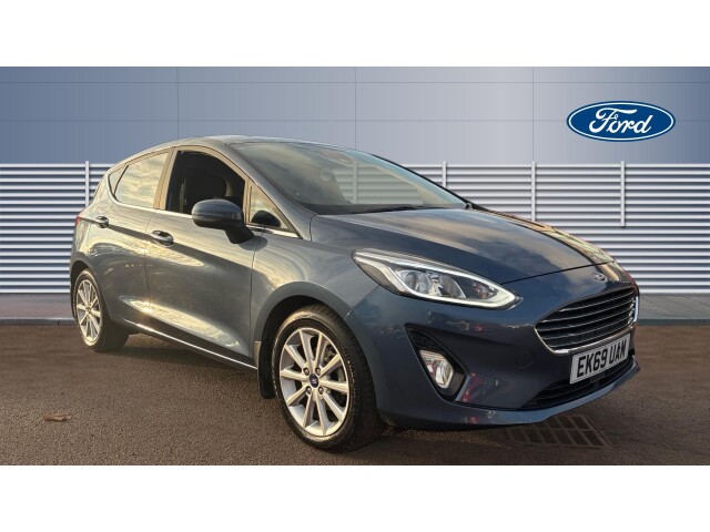 Main listing image - Ford Fiesta