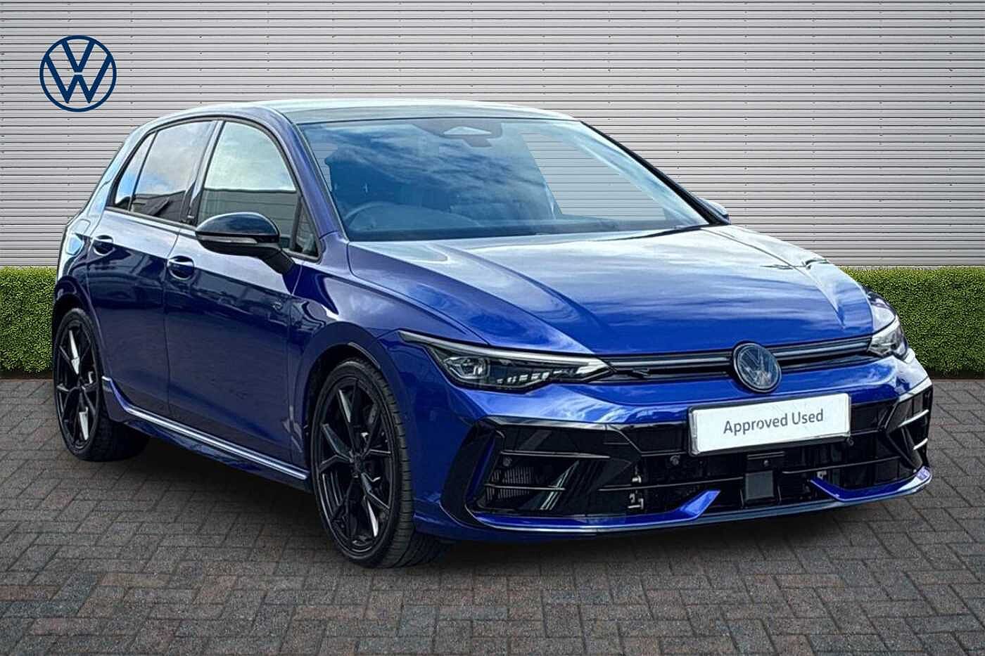 Main listing image - Volkswagen Golf