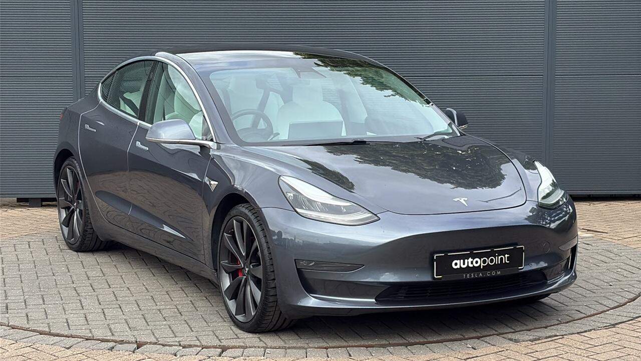 Main listing image - Tesla Model 3