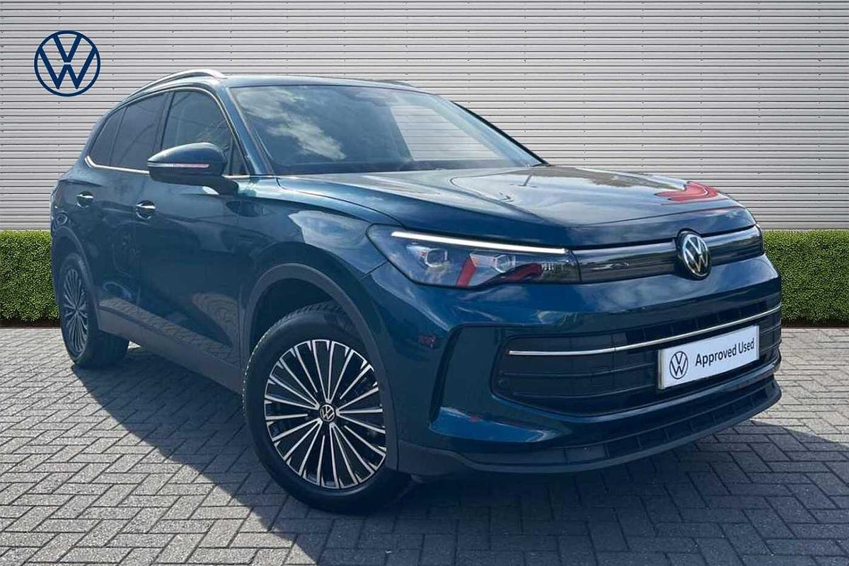 Main listing image - Volkswagen Tiguan