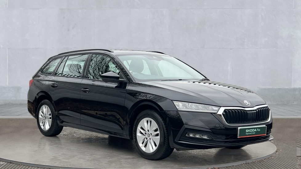 Main listing image - Skoda Octavia Estate