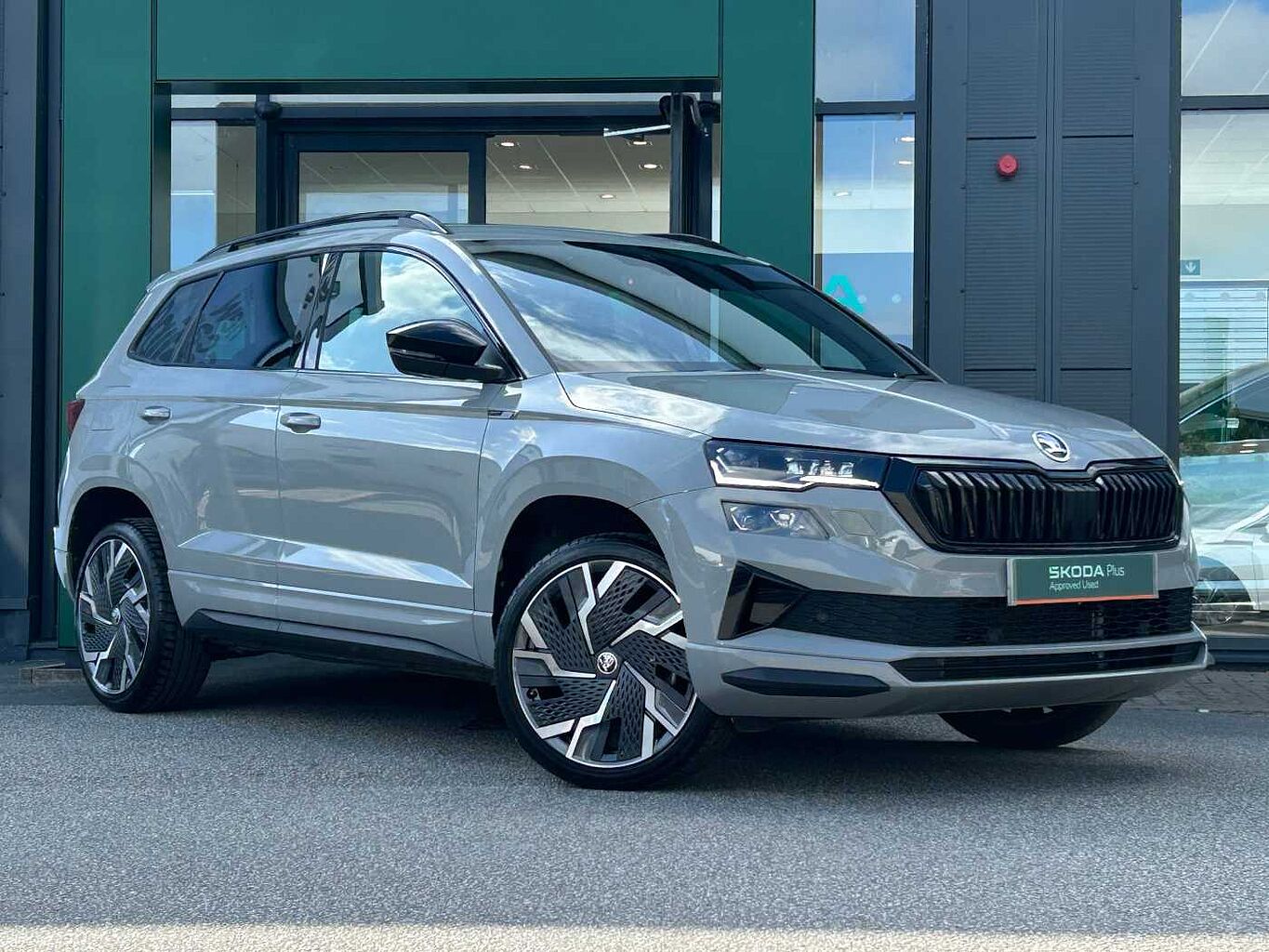 Main listing image - Skoda Karoq