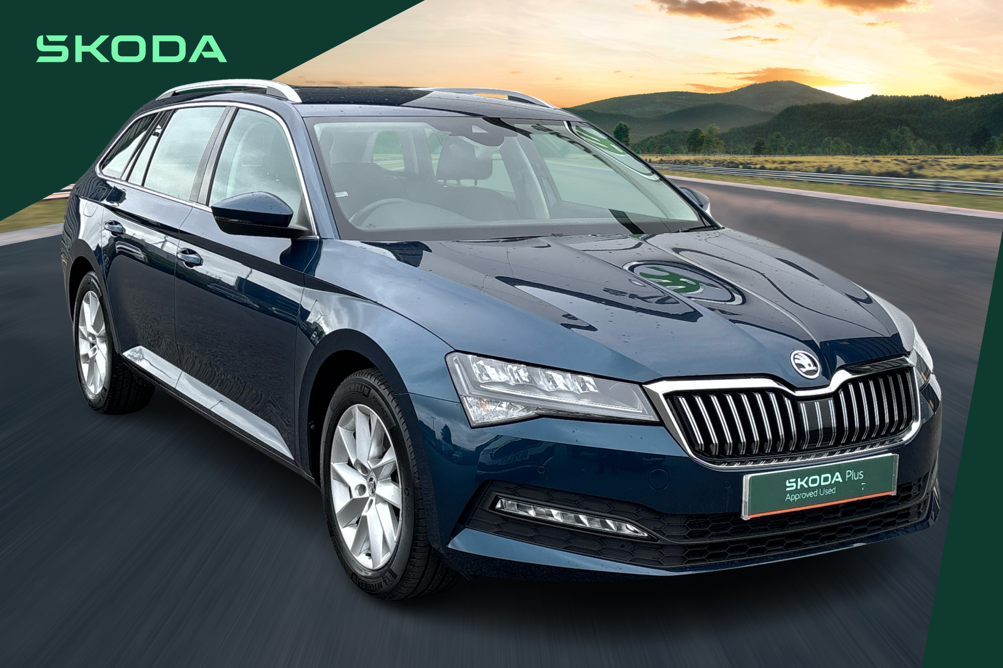 Main listing image - Skoda Superb Estate