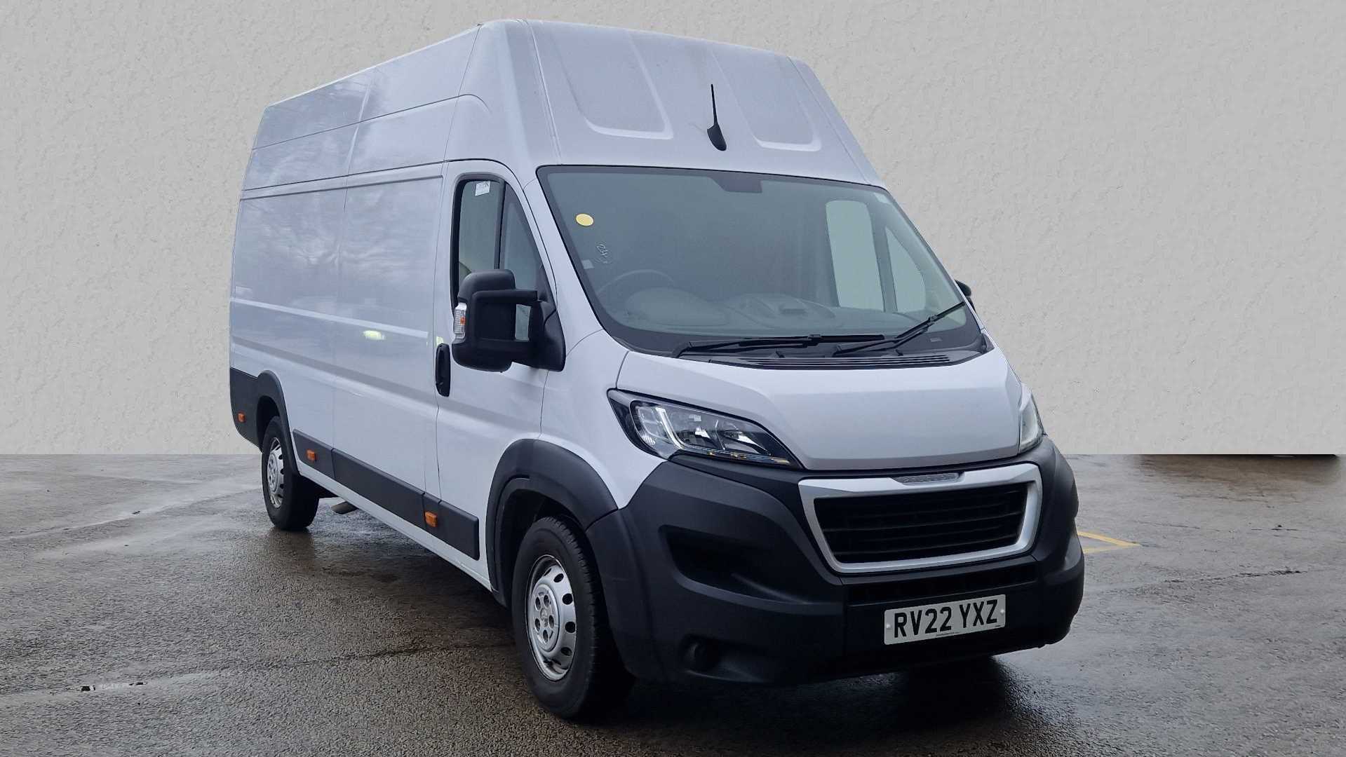 Main listing image - Peugeot Boxer