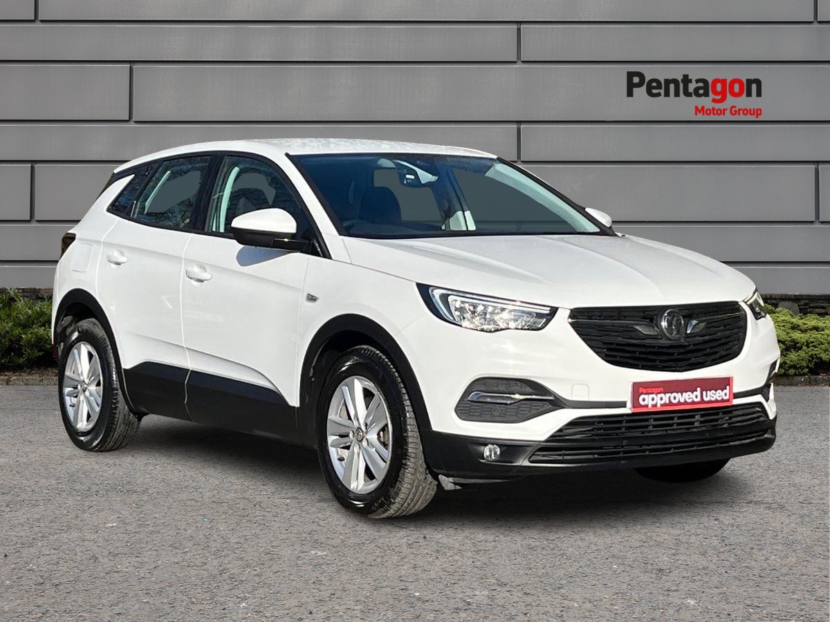 Main listing image - Vauxhall Grandland X