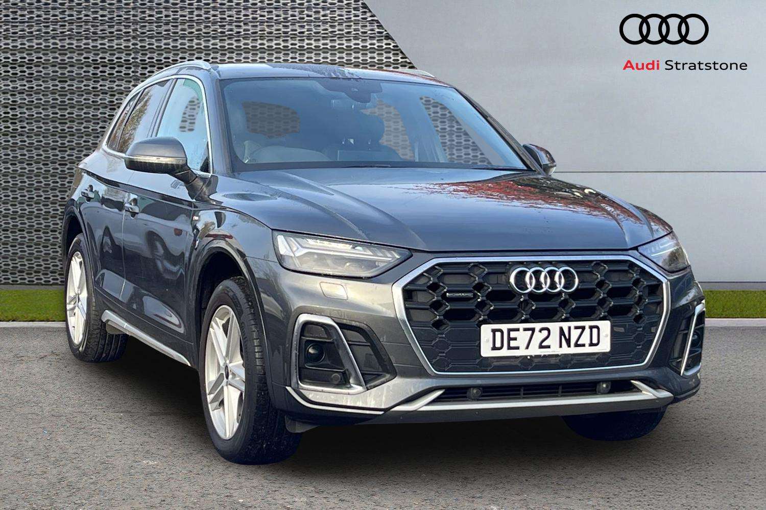 Main listing image - Audi Q5