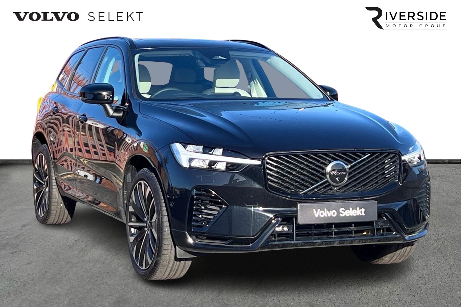 Main listing image - Volvo XC60