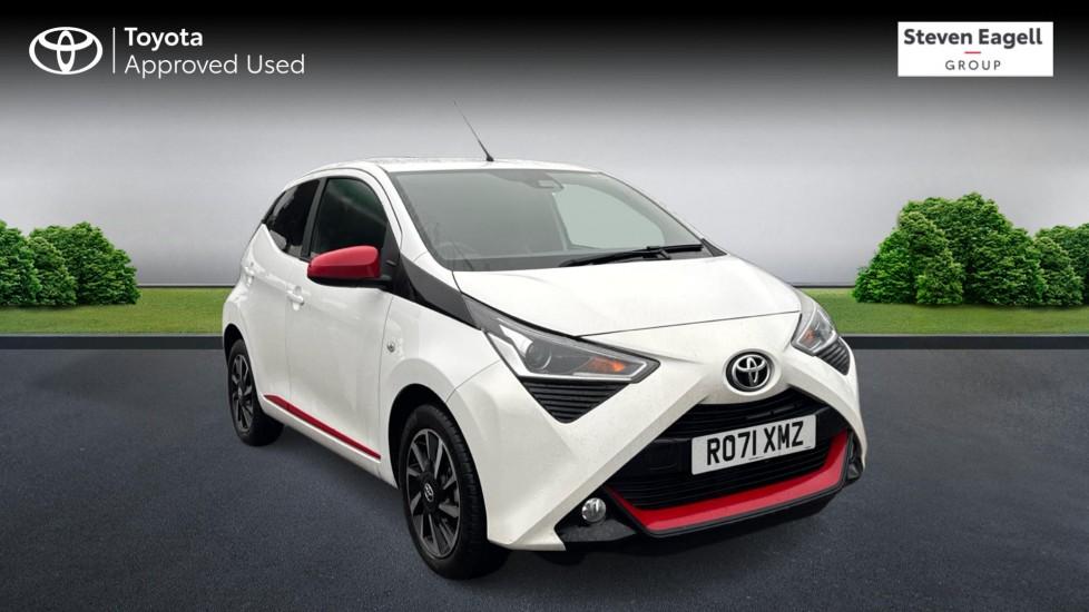 Main listing image - Toyota Aygo