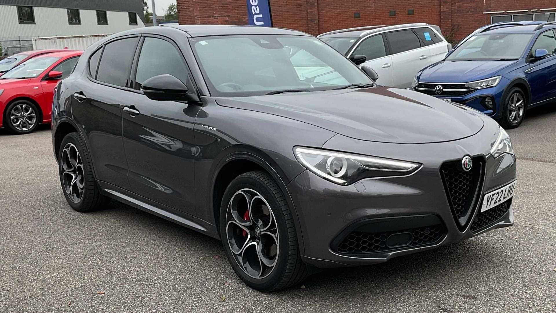 Main listing image - Alfa Romeo Stelvio