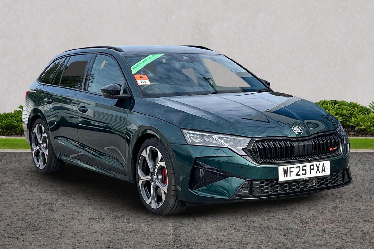 Main listing image - Skoda Octavia Estate
