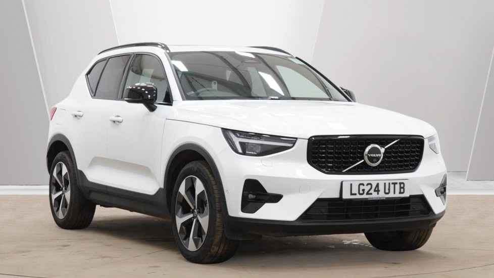 Main listing image - Volvo XC40